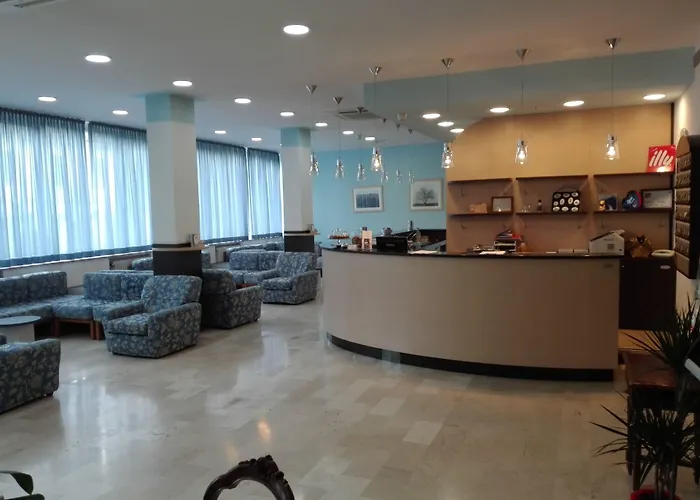 Senio 3* ريولو تيرمي